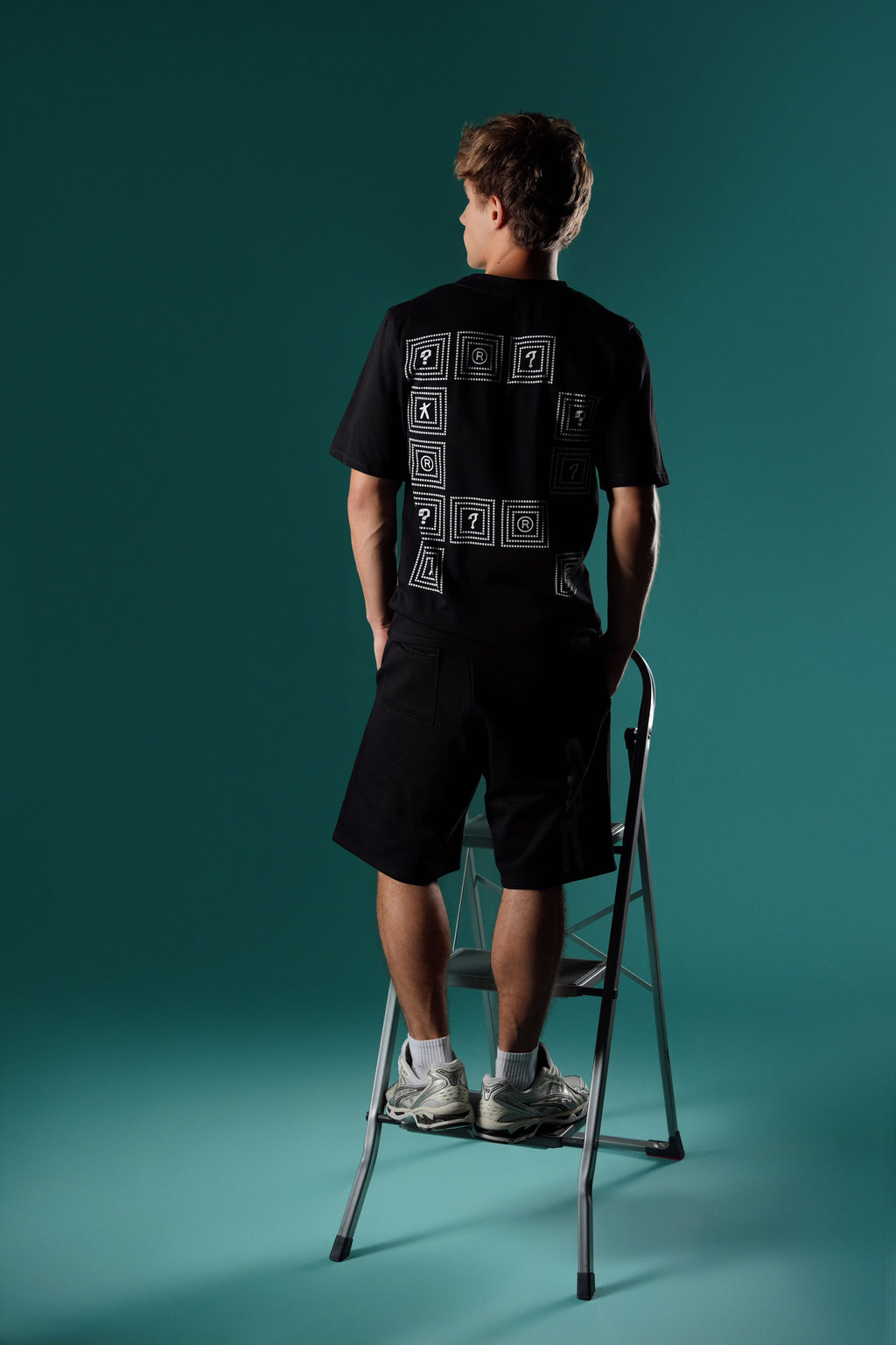 Rmark Slim Tee - Black