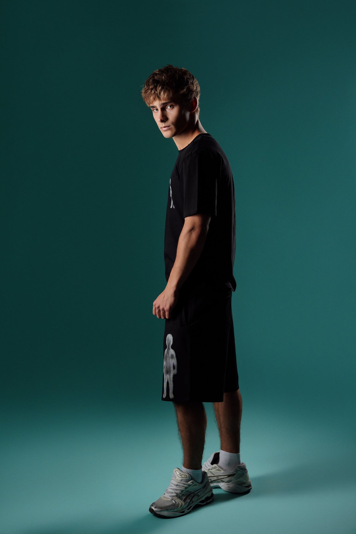 Shadow Figure Shorts - Black