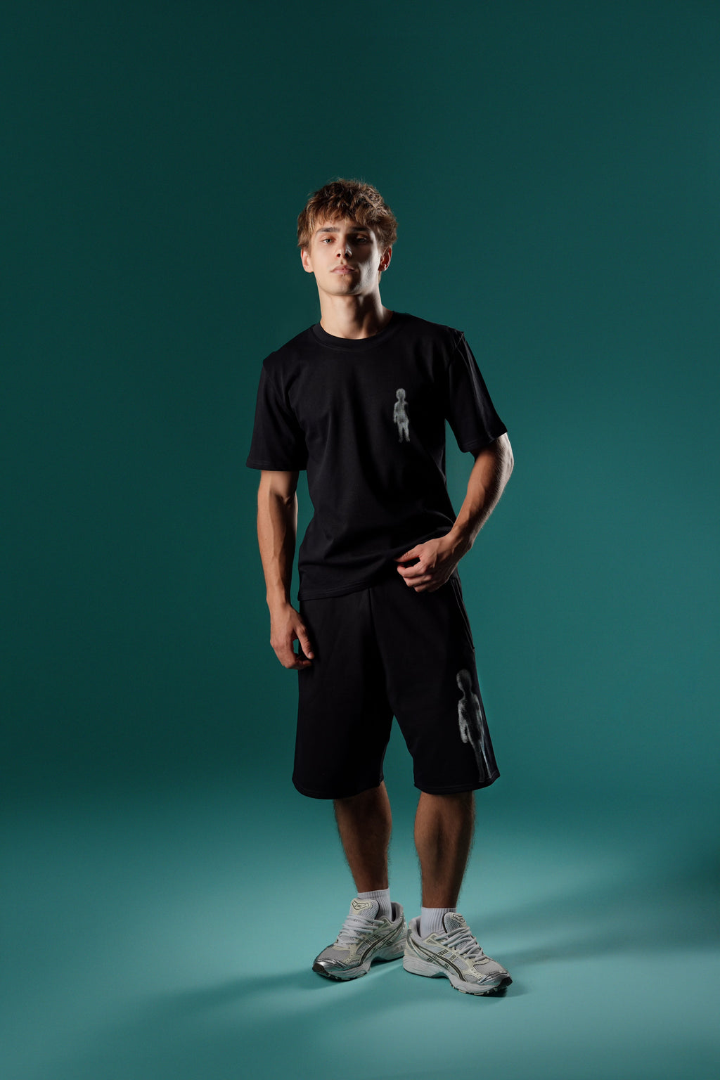 Shadow Figure Slim Tee - Black