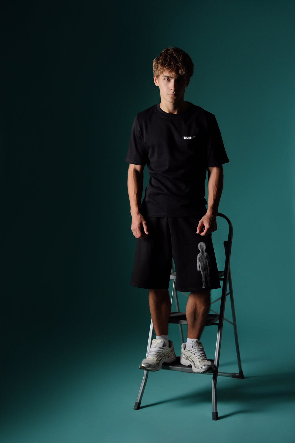 Rmark Slim Tee - Black