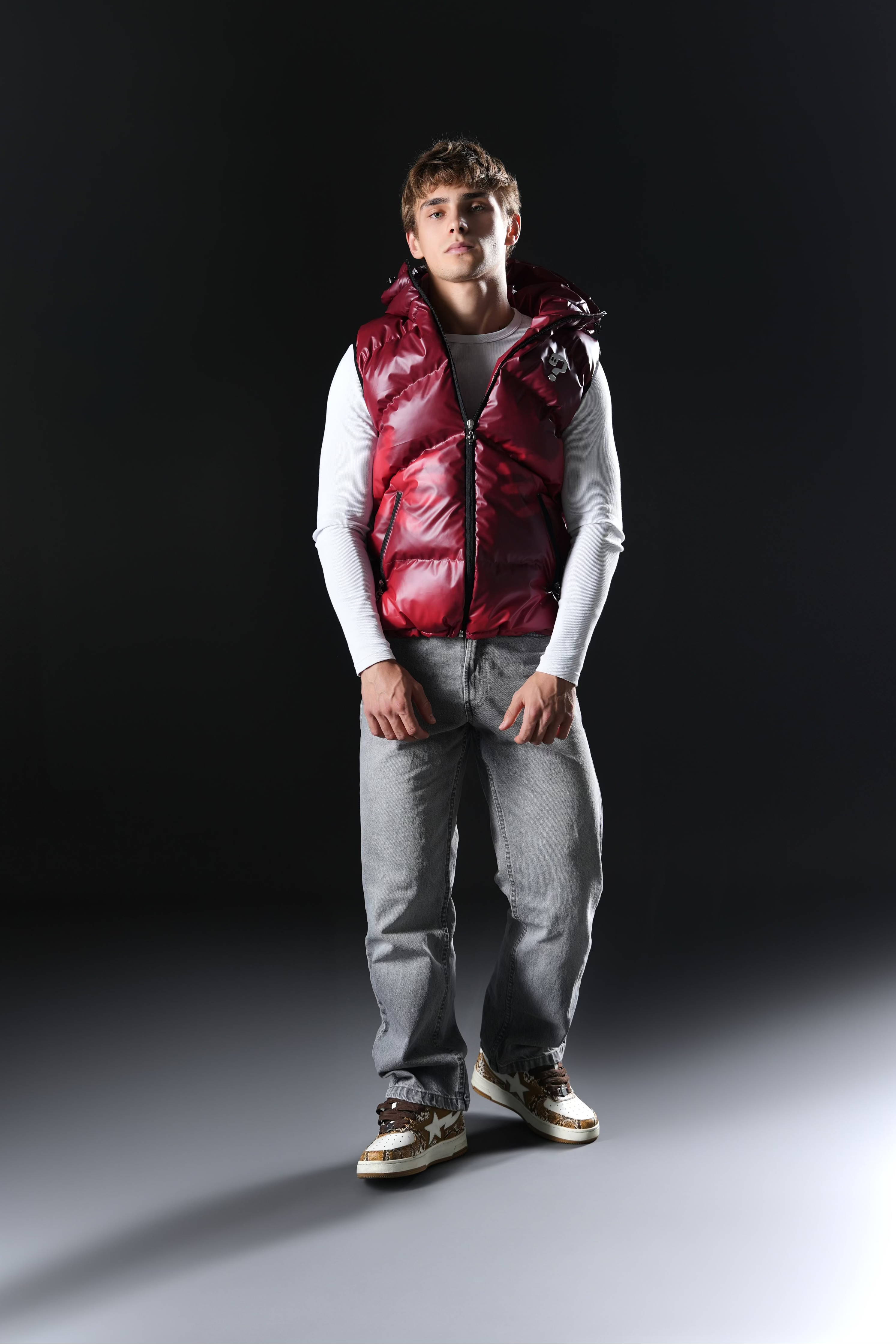 Puffer Vest - Thermochromic Red